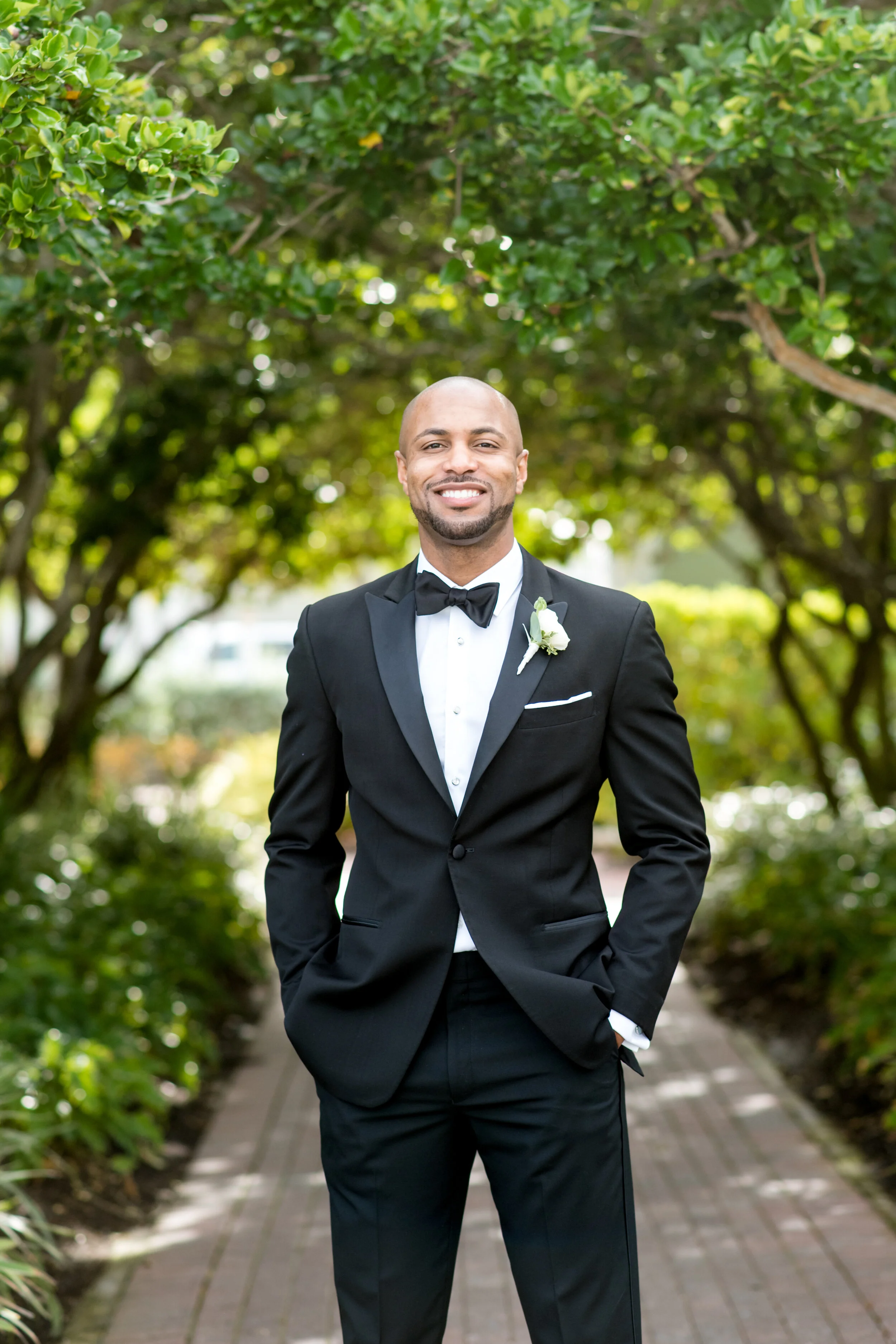 Pocket square wedding sales guest